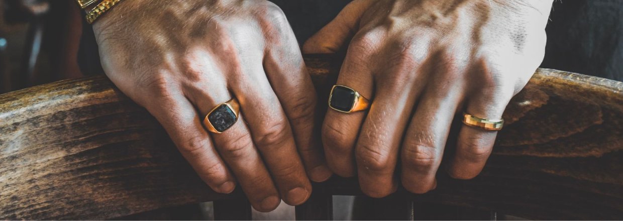 Matching Rings with Fingers: Where Men's Rings Should Be Placed