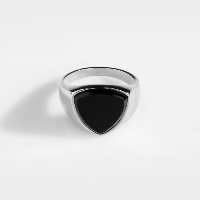 Black Onyx Polygon Signature - Sølvtonet ring